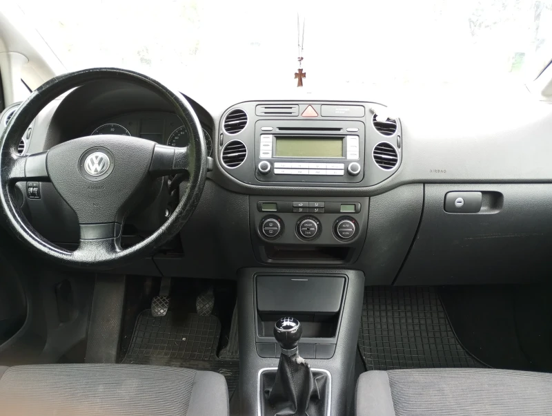 VW Golf Plus, снимка 4 - Автомобили и джипове - 47304330