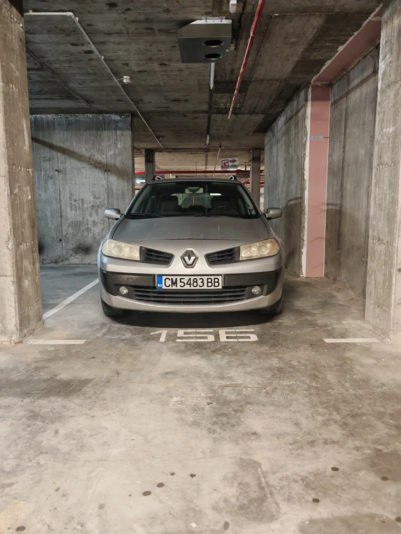 Renault Megane 1.9 131 коня, снимка 7 - Автомобили и джипове - 48485508