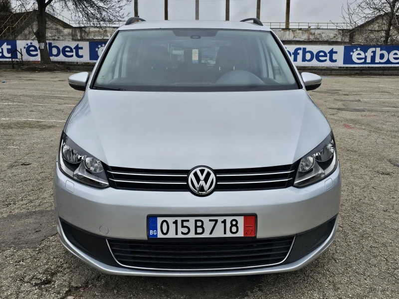 VW Touran 2.0TDi 140к.с Навигация, темпомат, подгрев, печка, снимка 2 - Автомобили и джипове - 48694862