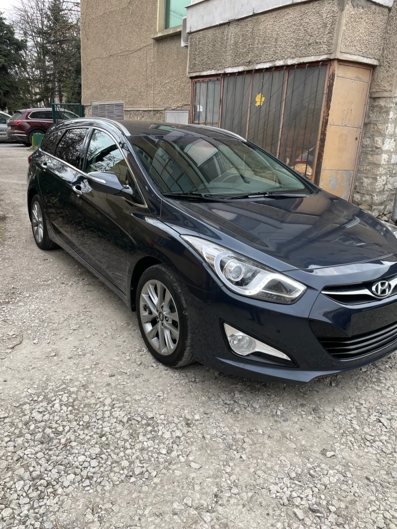 Hyundai I40 Комби, снимка 5 - Автомобили и джипове - 49029179