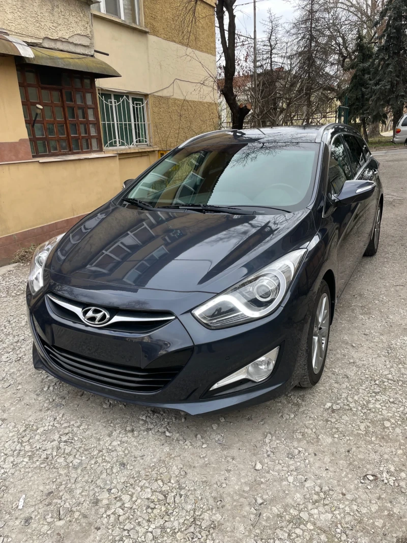 Hyundai I40 Комби, снимка 3 - Автомобили и джипове - 49029179