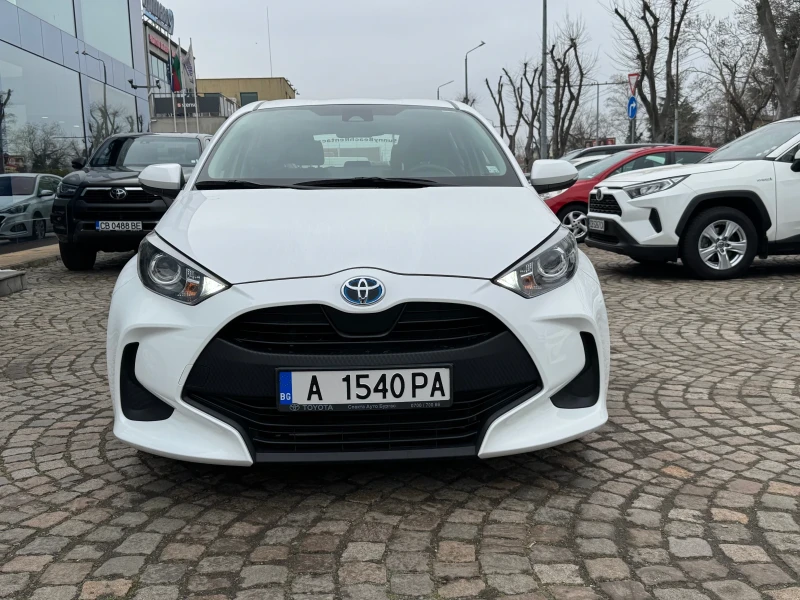 Toyota Yaris 1, 5 hybrid, снимка 1 - Автомобили и джипове - 49300234