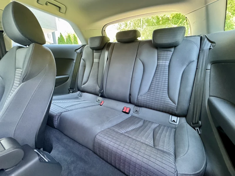 Audi A3 2.0tdi S-Line Quattro 184kc, снимка 12 - Автомобили и джипове - 50995879