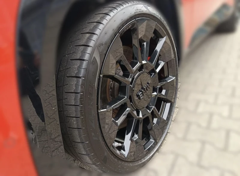 BMW XM 50e/ICONIC-GLOW/23/AHK/H&K/MASSAGE/Гаранция, снимка 7 - Автомобили и джипове - 52066545