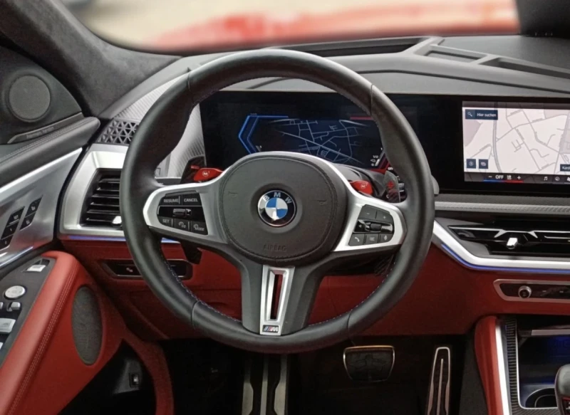 BMW XM 50e/ICONIC-GLOW/23/AHK/H&K/MASSAGE/Гаранция, снимка 12 - Автомобили и джипове - 52066545