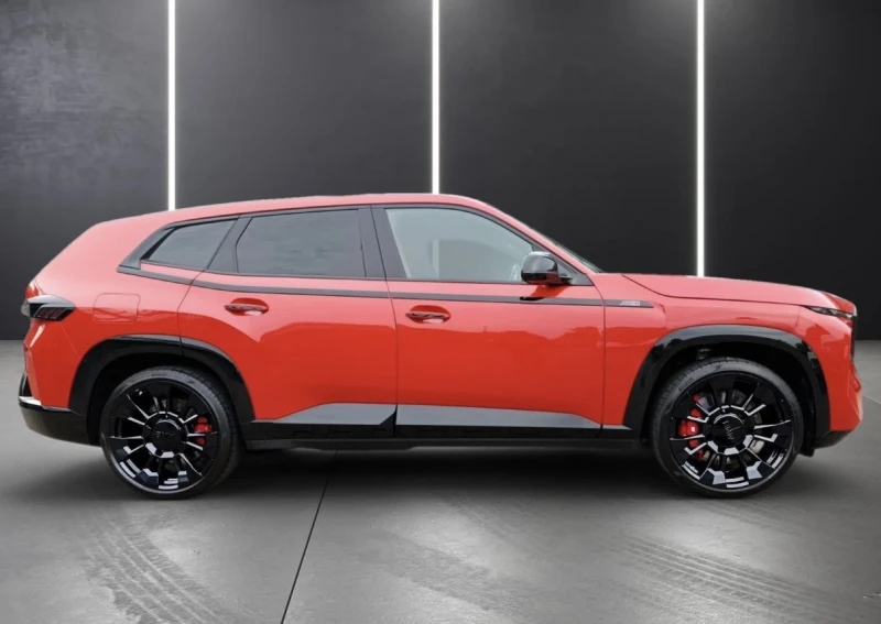 BMW XM 50e/ICONIC-GLOW/23/AHK/H&K/MASSAGE/Гаранция, снимка 2 - Автомобили и джипове - 52066545