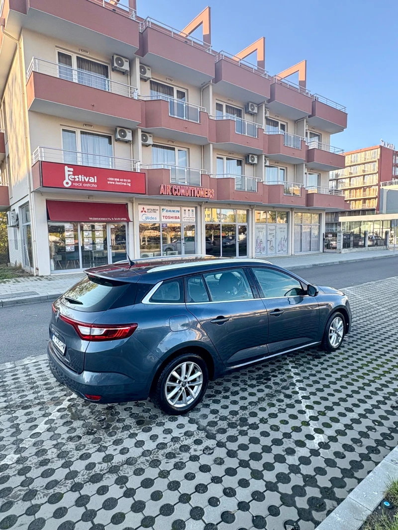 Renault Megane, снимка 3 - Автомобили и джипове - 52498360