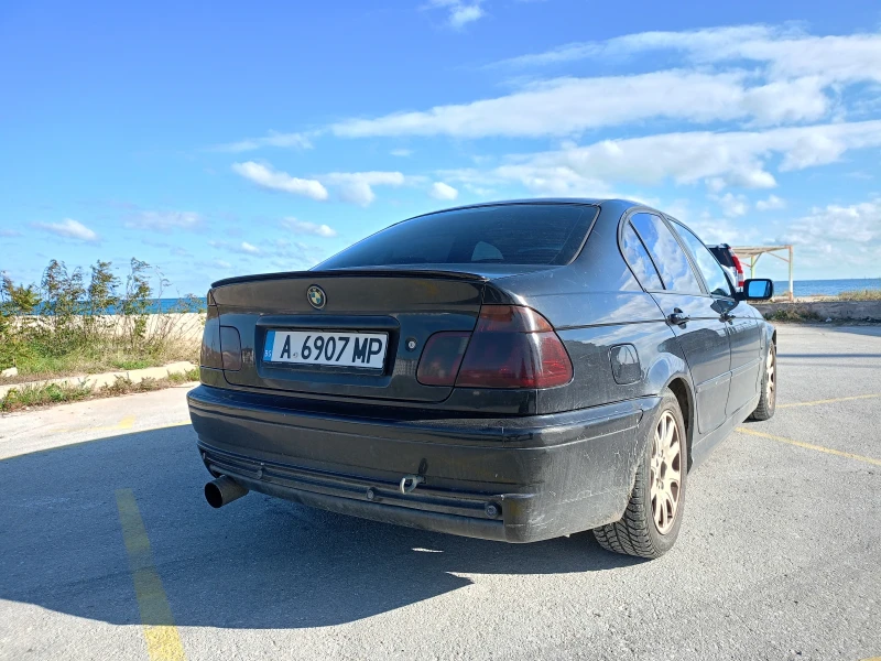 BMW 320 320D, снимка 6 - Автомобили и джипове - 52631223