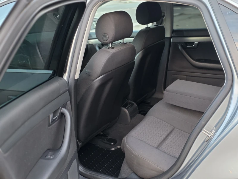 Audi A4 1.9 tdi 116 k.c. Топ, снимка 10 - Автомобили и джипове - 52695304