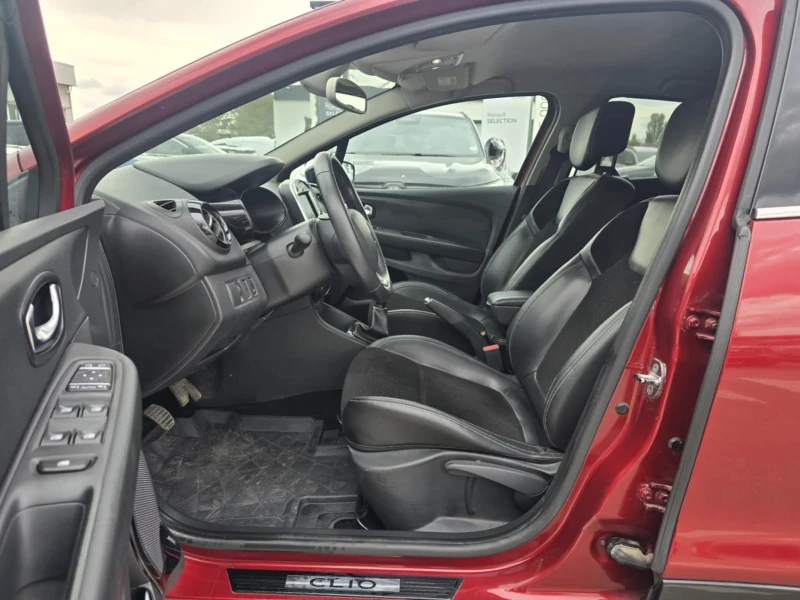Renault Clio 1.5 dCi / INTENS / BOSE , снимка 6 - Автомобили и джипове - 52818678