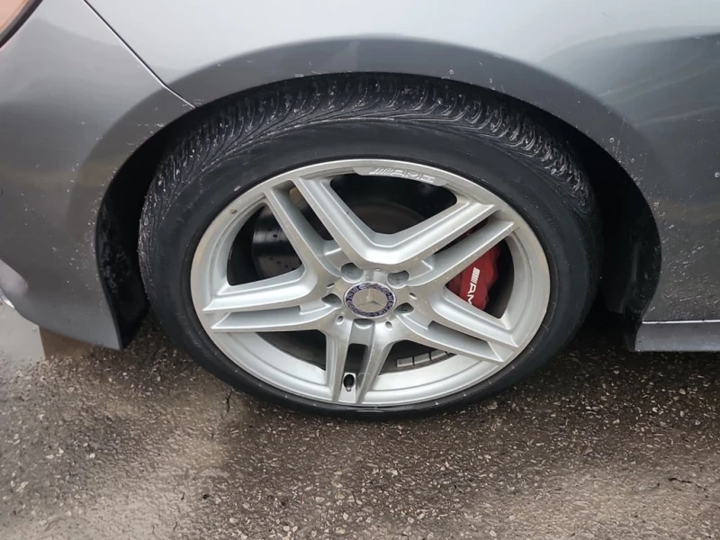 Mercedes-Benz E 500 * 550 * CARFAX * БЕЗ ПЪРВОНАЧАЛНА ВНОСКА, снимка 6 - Автомобили и джипове - 53200185