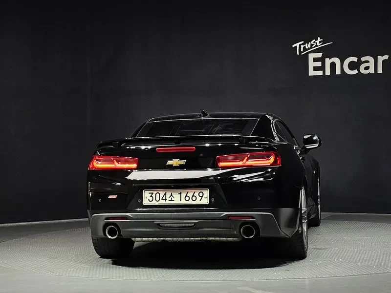 Chevrolet Camaro 6.2 - САМО 30% АВАНС, снимка 4 - Автомобили и джипове - 56224736
