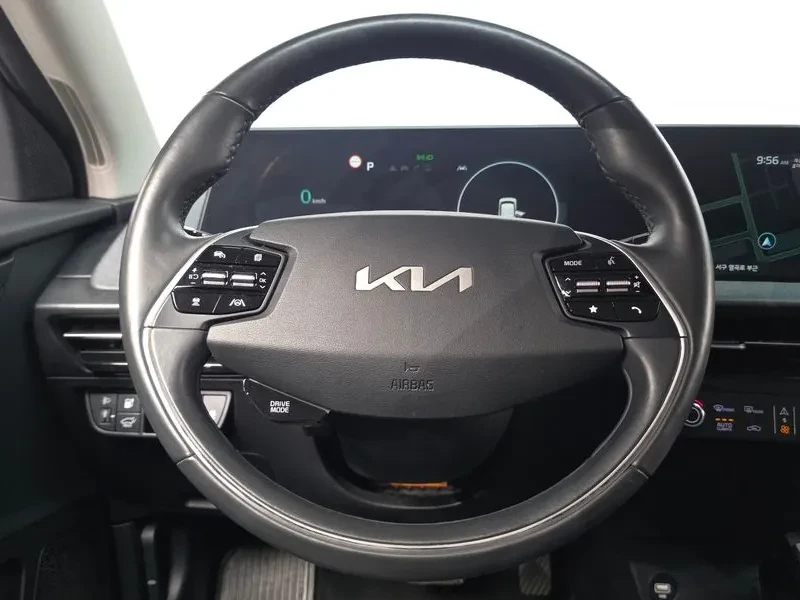 Kia EV6 Long Range Air - САМО 30% АВАНС, снимка 13 - Автомобили и джипове - 56288088