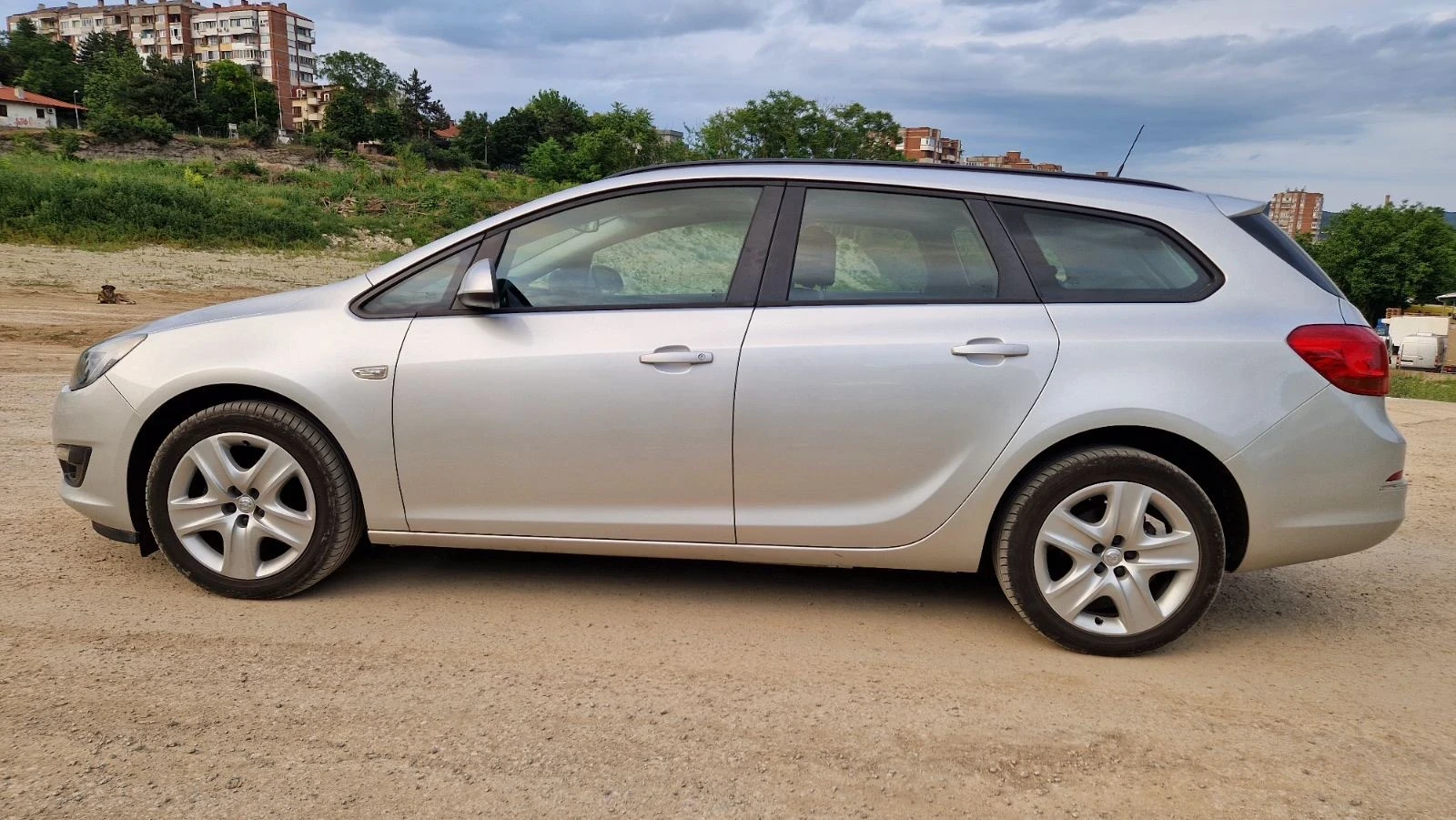 Opel Astra 1.4 T - изображение 3