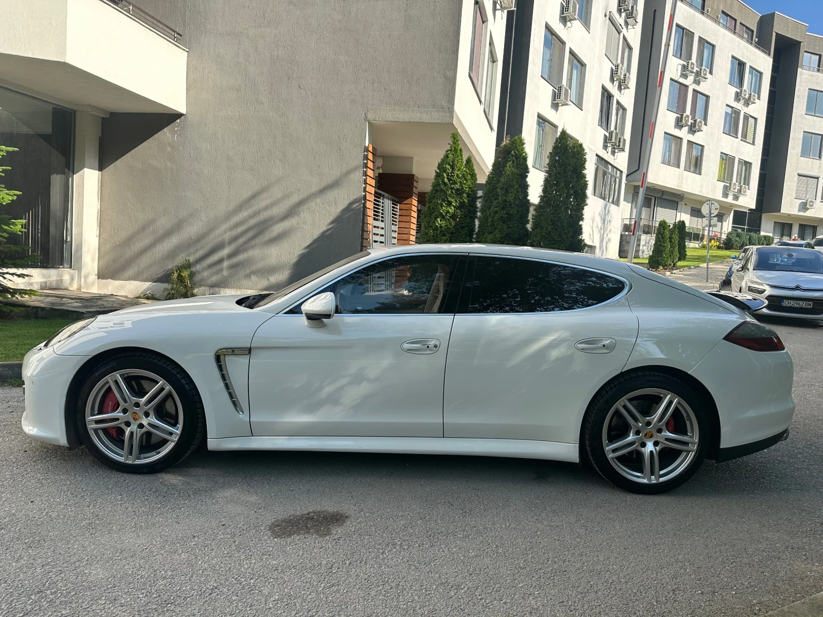 Porsche Panamera TURBO / ОБДУХВАНЕ / РЕГИСТРИРАН - изображение 4