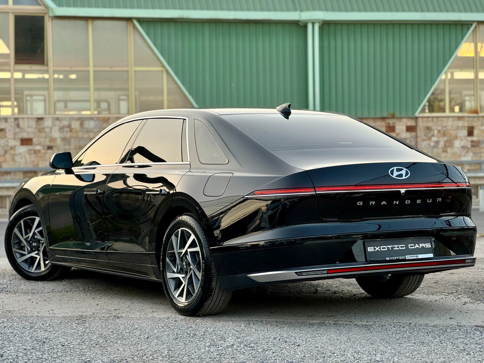 Hyundai Grandeur 3.5i ! LPG ! PREMIUM ! - изображение 6