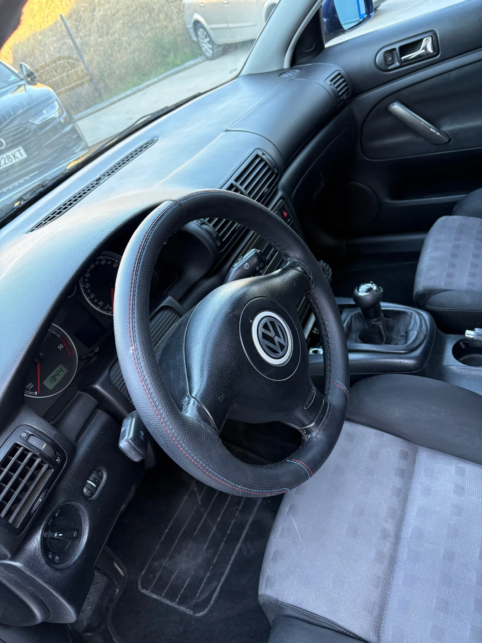 VW Passat 1.9 TDI 131  - изображение 10