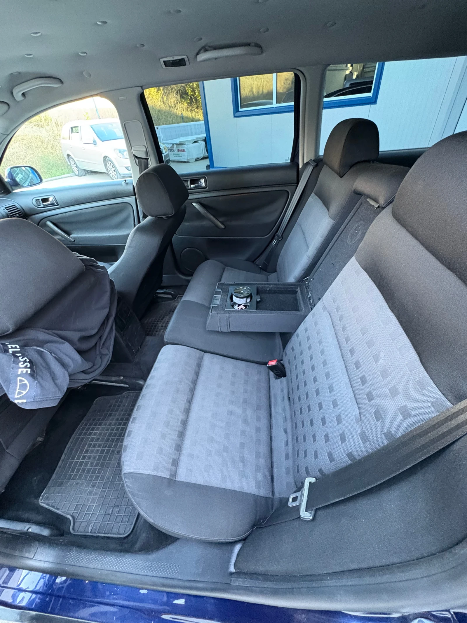 VW Passat 1.9 TDI 131  - изображение 9