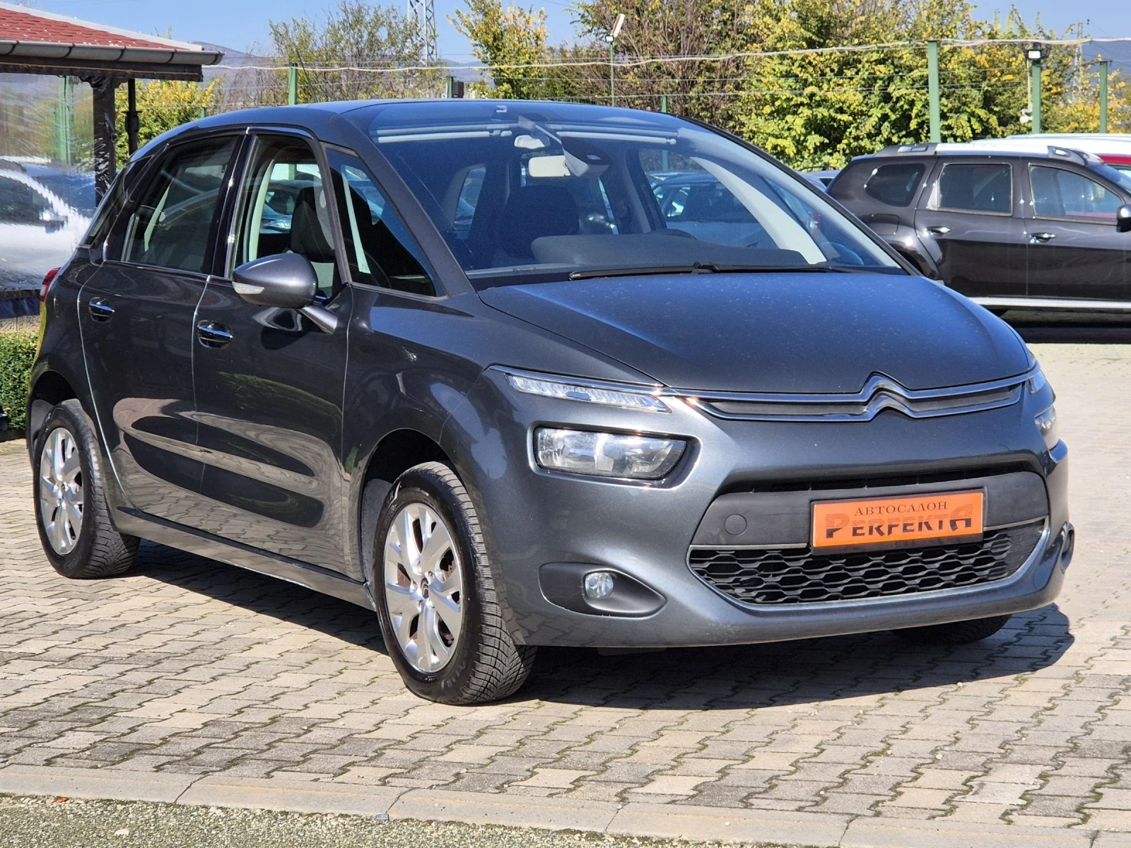 Citroen C4 Picasso 1.6диз 115к.с. - изображение 5