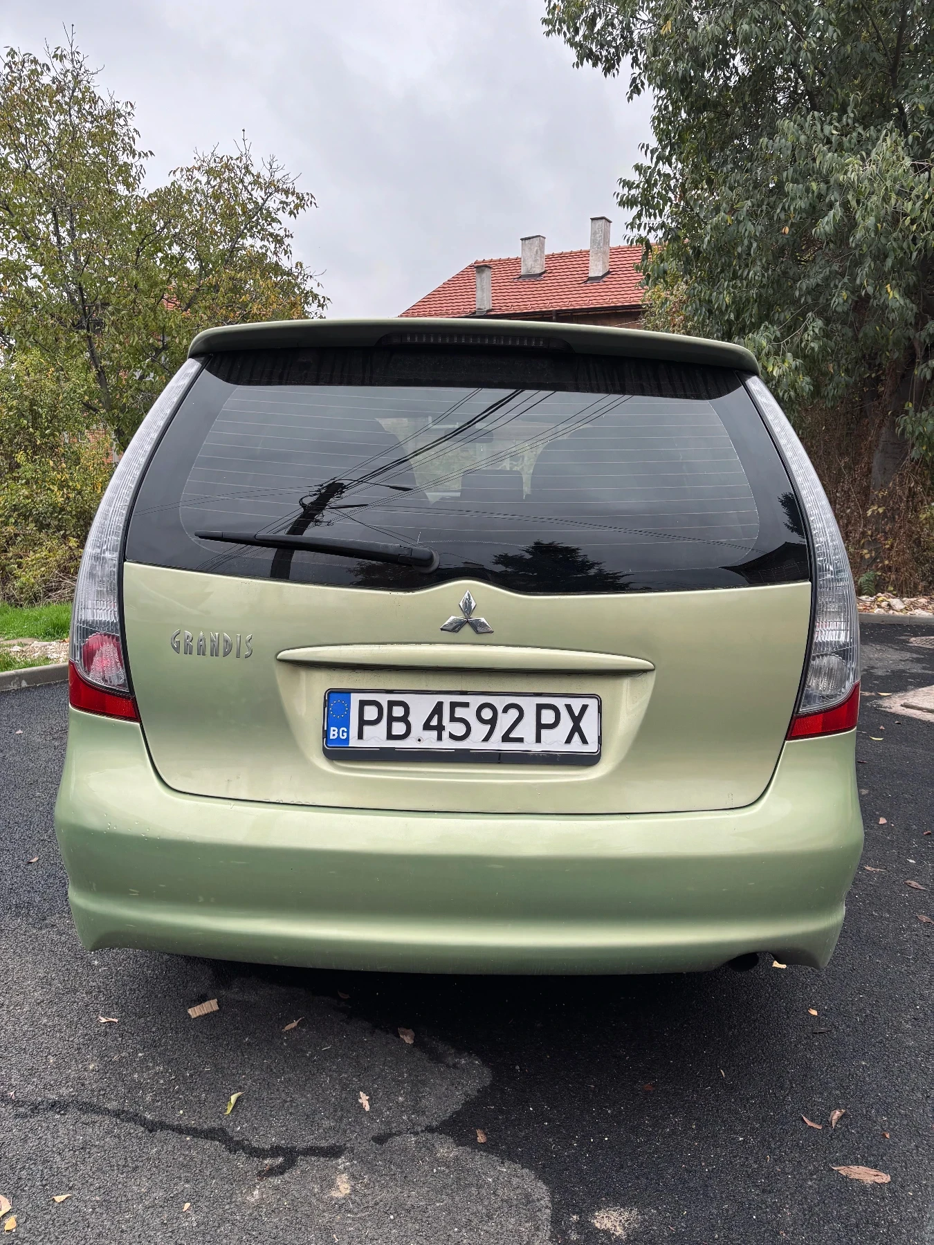 Mitsubishi Grandis 2.4 MIVEC - изображение 7