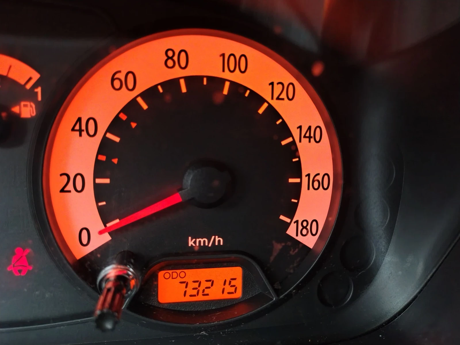 Kia Picanto 1.0i klimatik , 73215 . 4   | Mobile.bg   14