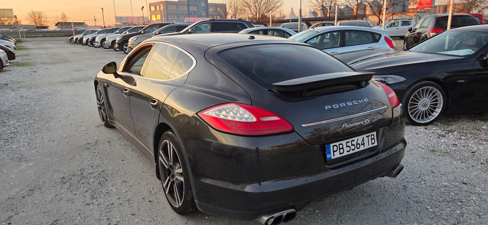 Porsche Panamera  - изображение 7