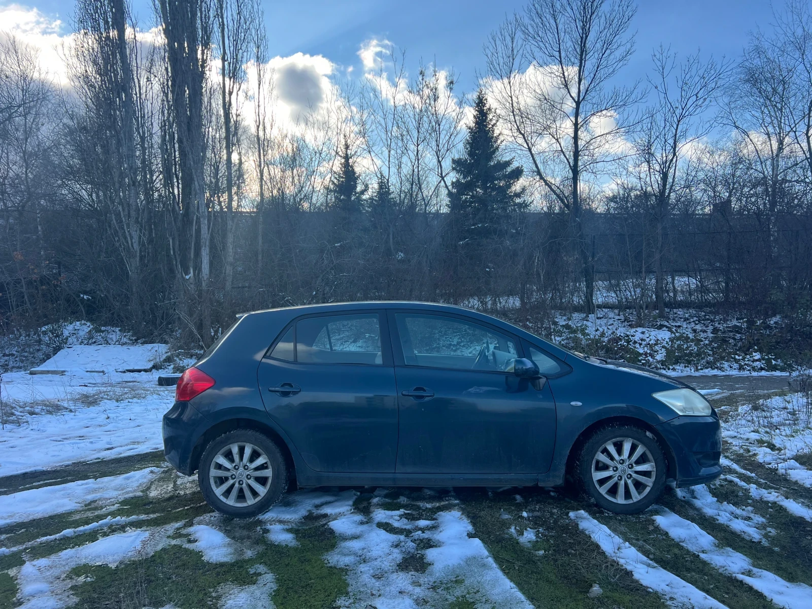 Toyota Auris 2.0 d4d Бг. платено  - изображение 7