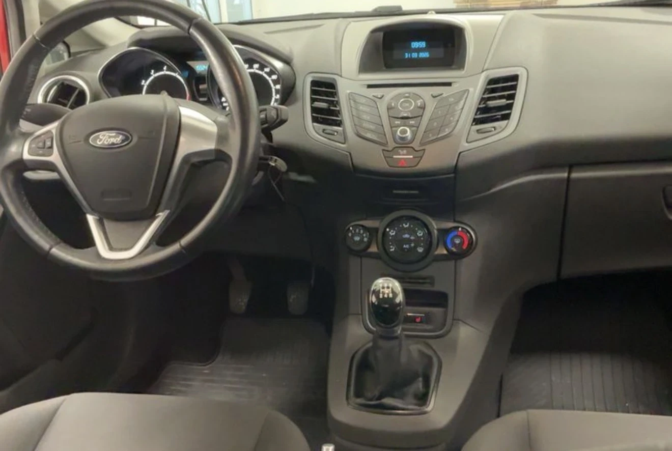 Ford Fiesta 1.4i LPG, снимка 3 - Автомобили и джипове - 54045801