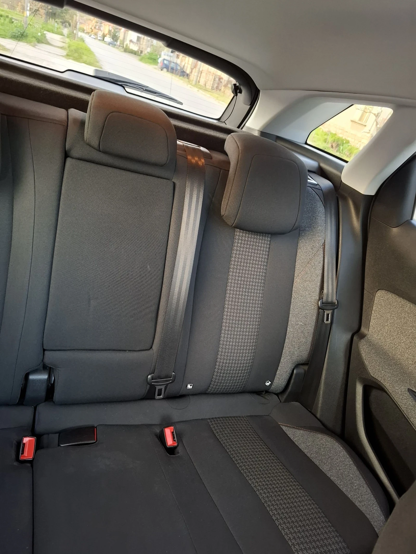 Peugeot 3008, снимка 12 - Автомобили и джипове - 54260260