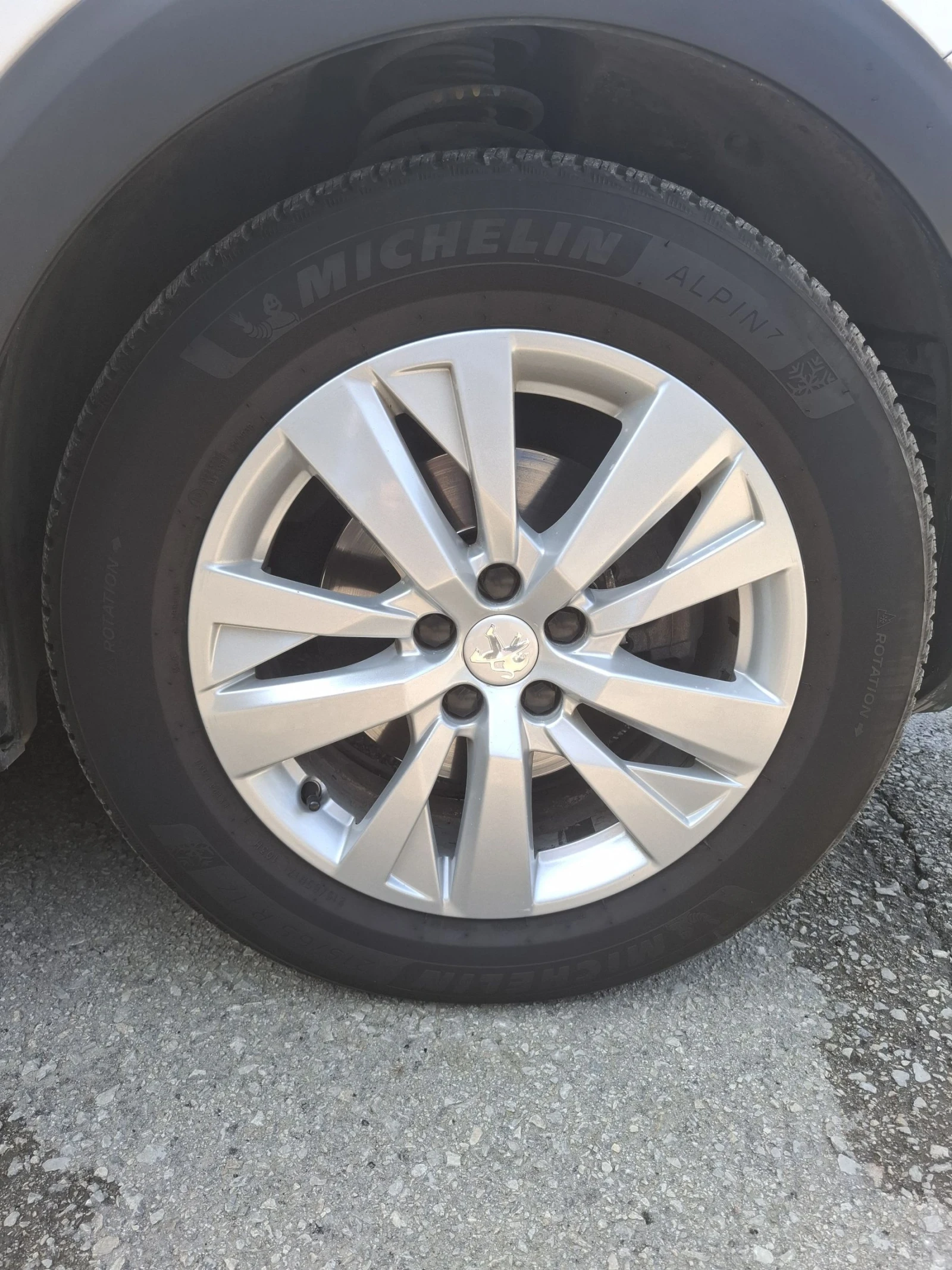 Peugeot 3008, снимка 14 - Автомобили и джипове - 54260260