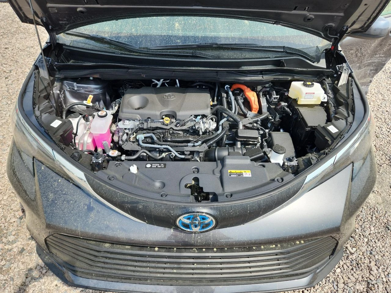 Toyota Sienna 2.5l AWD 8-Passenger, снимка 12 - Автомобили и джипове - 54318930