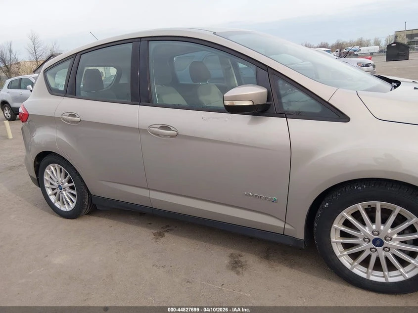 Ford C-max 2.0l Hybrid Se, снимка 13 - Автомобили и джипове - 54396088