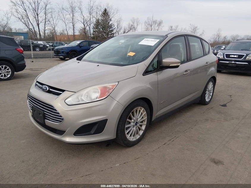Ford C-max 2.0l Hybrid Se, снимка 2 - Автомобили и джипове - 54396088