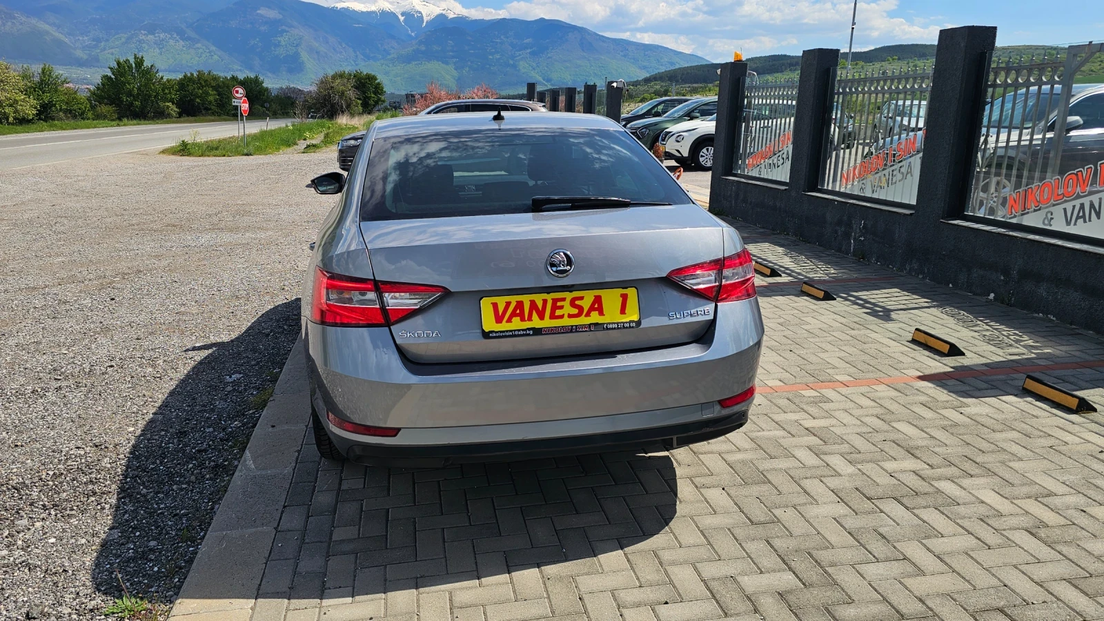 Skoda Superb 1.6TDI---ТОПП---ЛИЗИНГ, снимка 4 - Автомобили и джипове - 54430078
