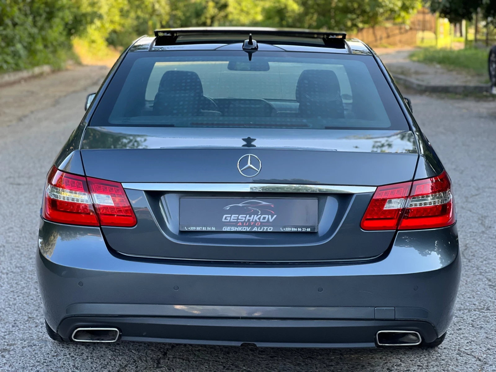 Mercedes-Benz E 350 AMG/ПАНОРАМА/265кс, снимка 7 - Автомобили и джипове - 54991028