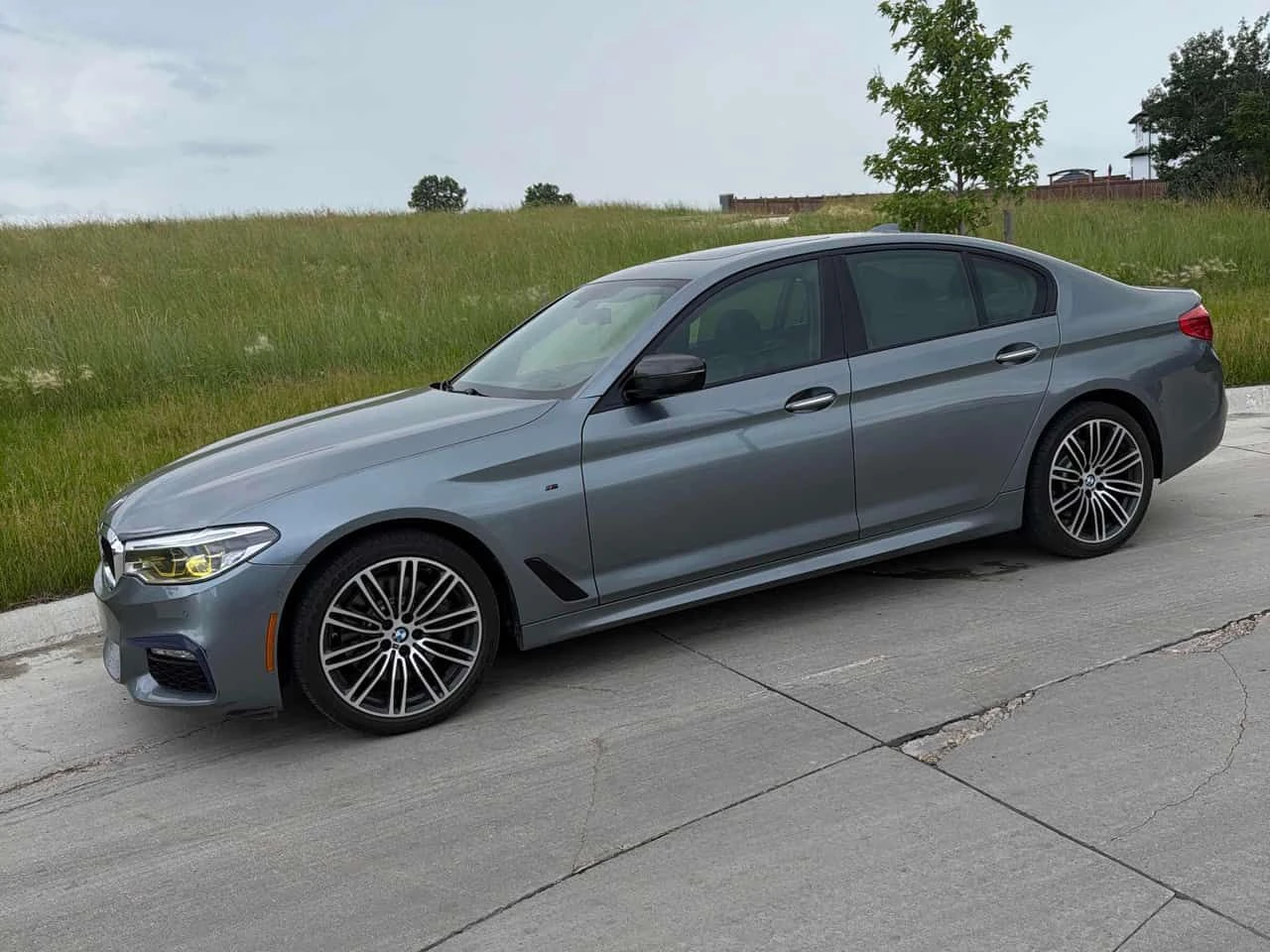 BMW 530 * 530i xDrive* АВТОКРЕДИТ БЕЗ ПЪРВОНАЧАЛНА ВНОСКА*