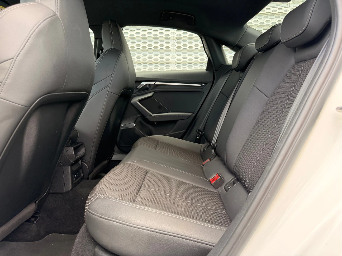 Audi A3 | Mobile.bg � ����������� 12