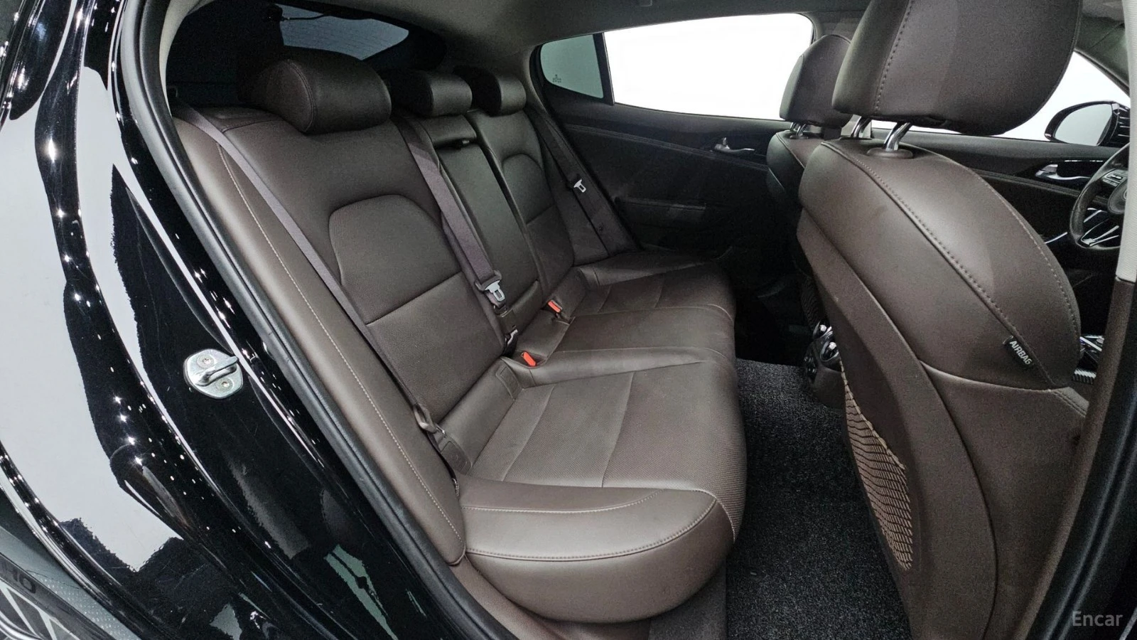 Kia Stinger Prime* 2.0T* ПОДГРЕВ* ОБДУХВАНЕ* КАМЕРА* SUNROOF* , снимка 10 - Автомобили и джипове - 55461200