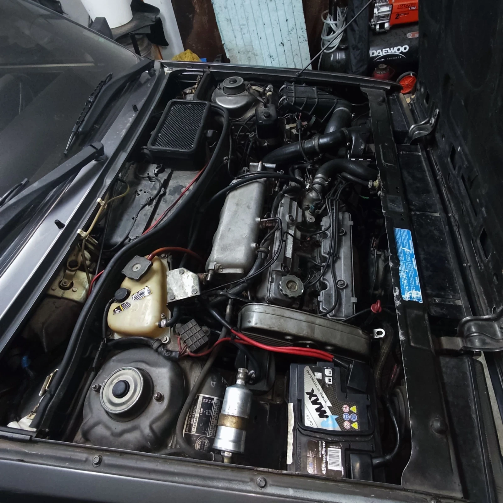 Lancia Delta 1.6 HF Turbo Exclusive edition, снимка 5 - Автомобили и джипове - 55621474