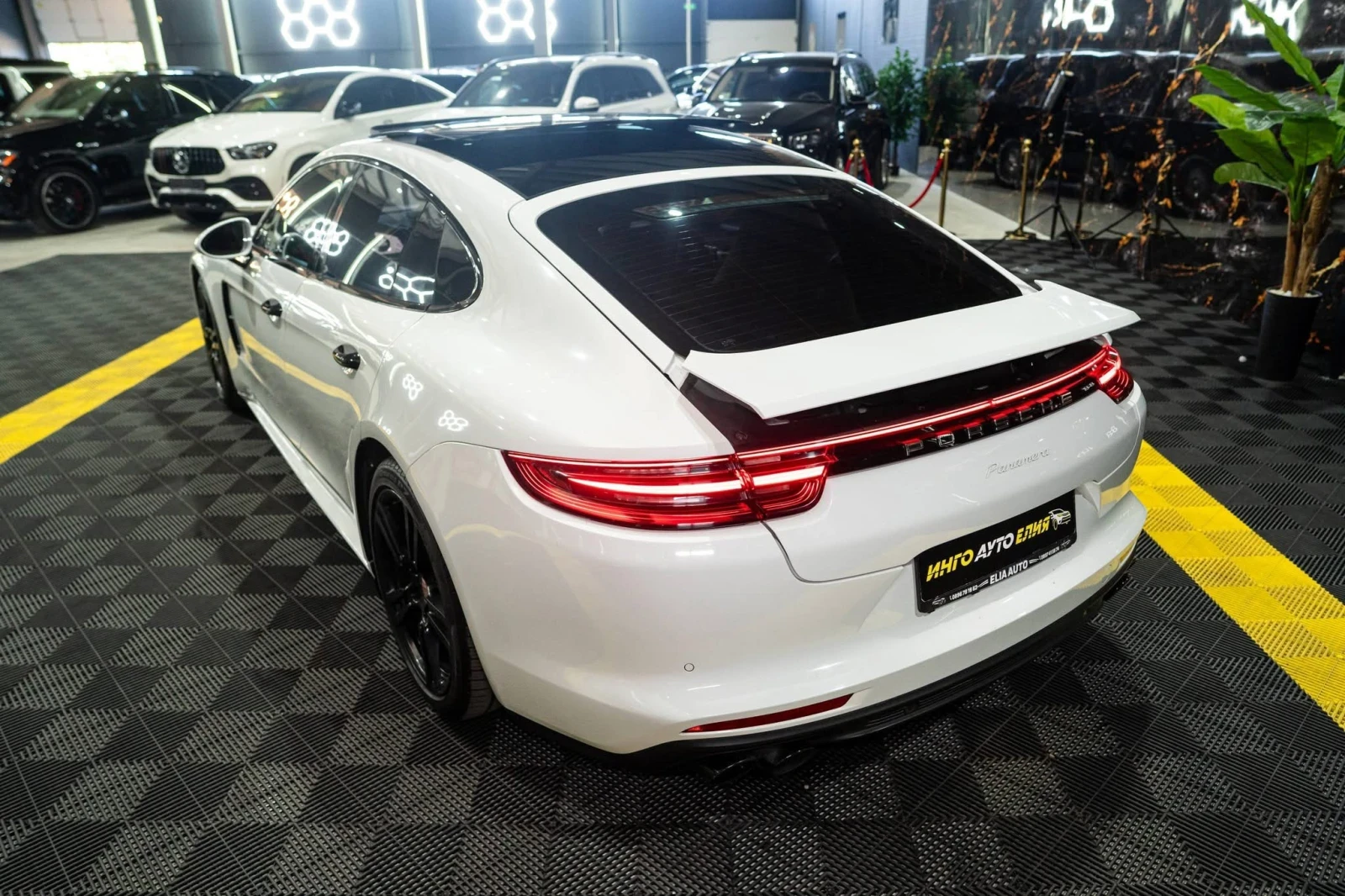 Porsche Panamera 4S MEGA FULL LED NAVI BOSE 360 ЛИЗИНГ 100%, снимка 6 - Автомобили и джипове - 55681872