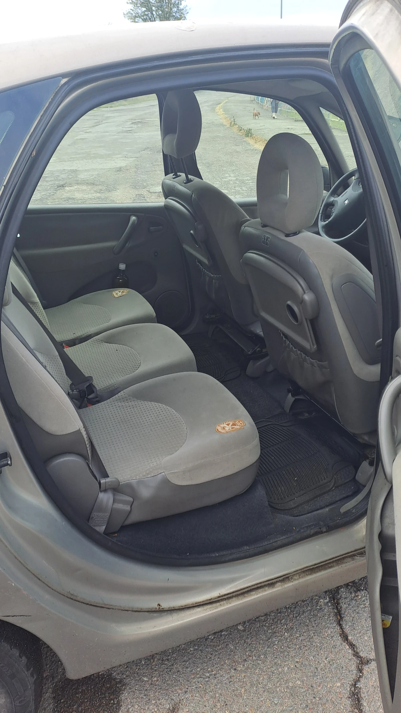 Citroen Xsara picasso 1.8i, снимка 10 - Автомобили и джипове - 56274331