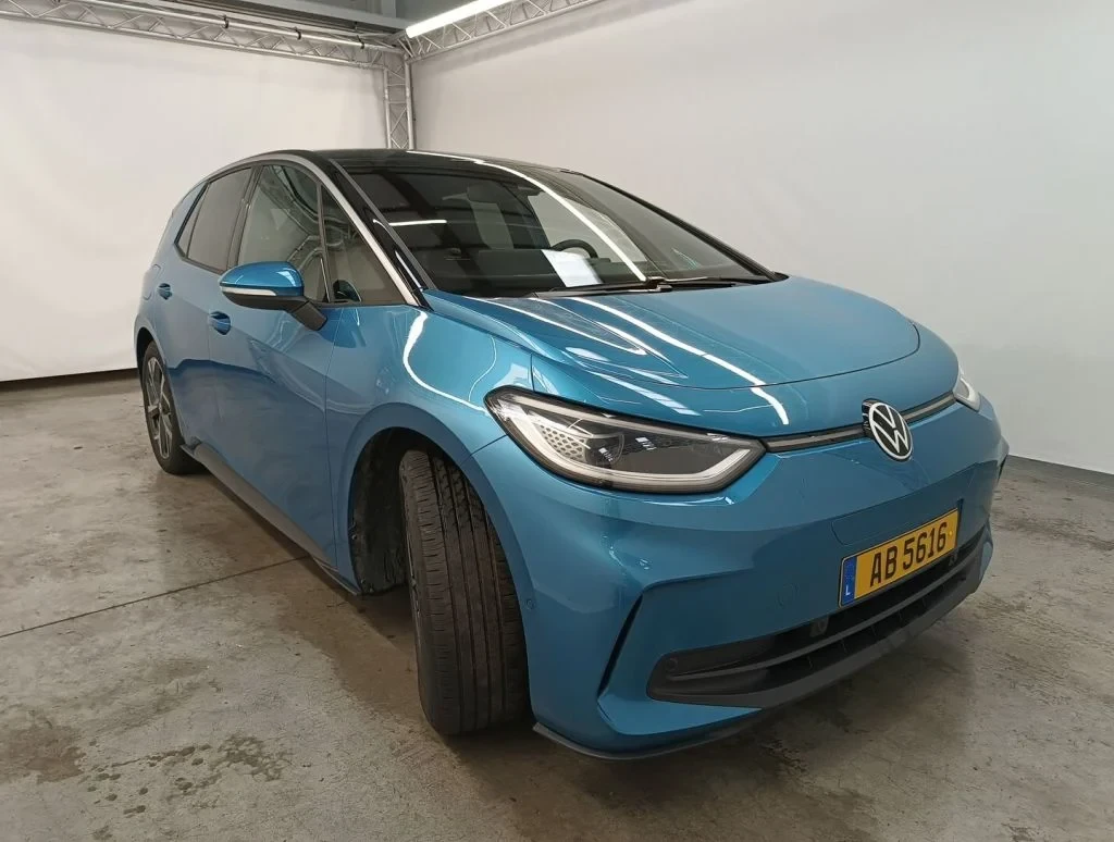 VW ID.3 Pro S LED Navi Leather 97% SoH, снимка 3 - Автомобили и джипове - 56304819