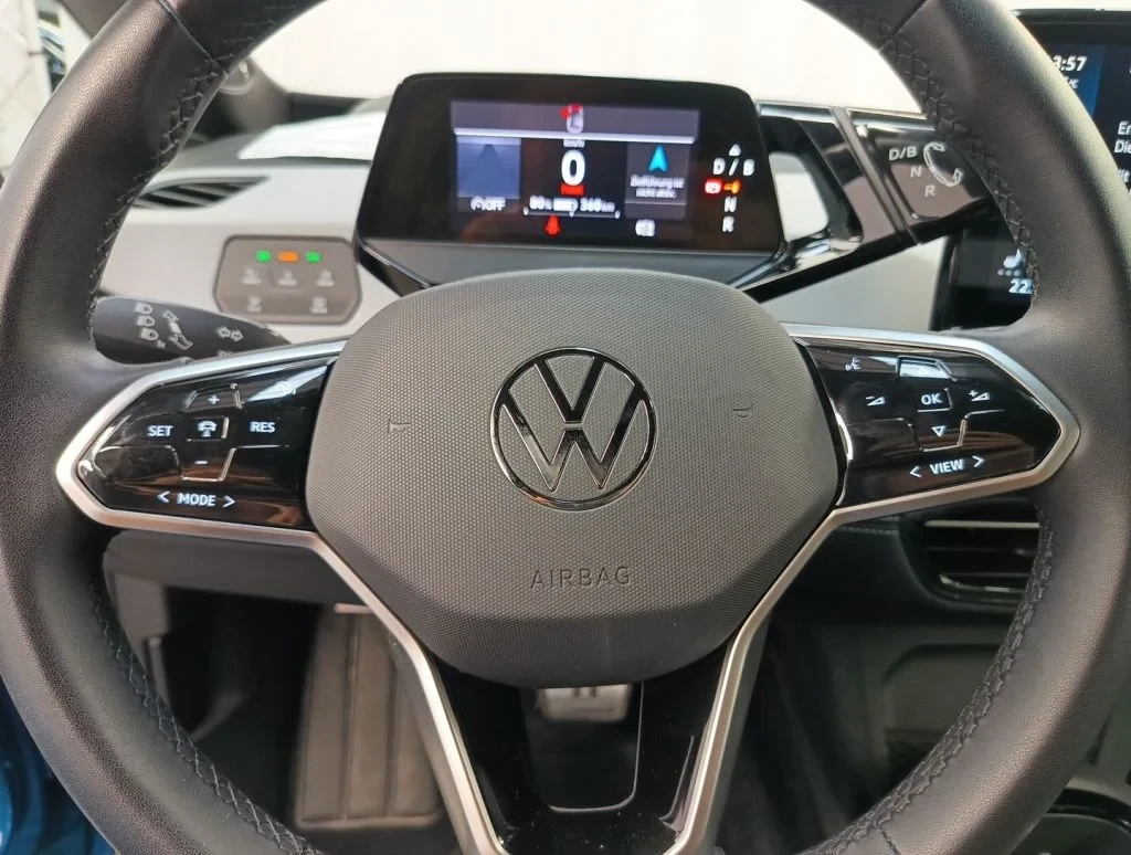 VW ID.3 Pro S LED Navi Leather 97% SoH, снимка 10 - Автомобили и джипове - 56304819