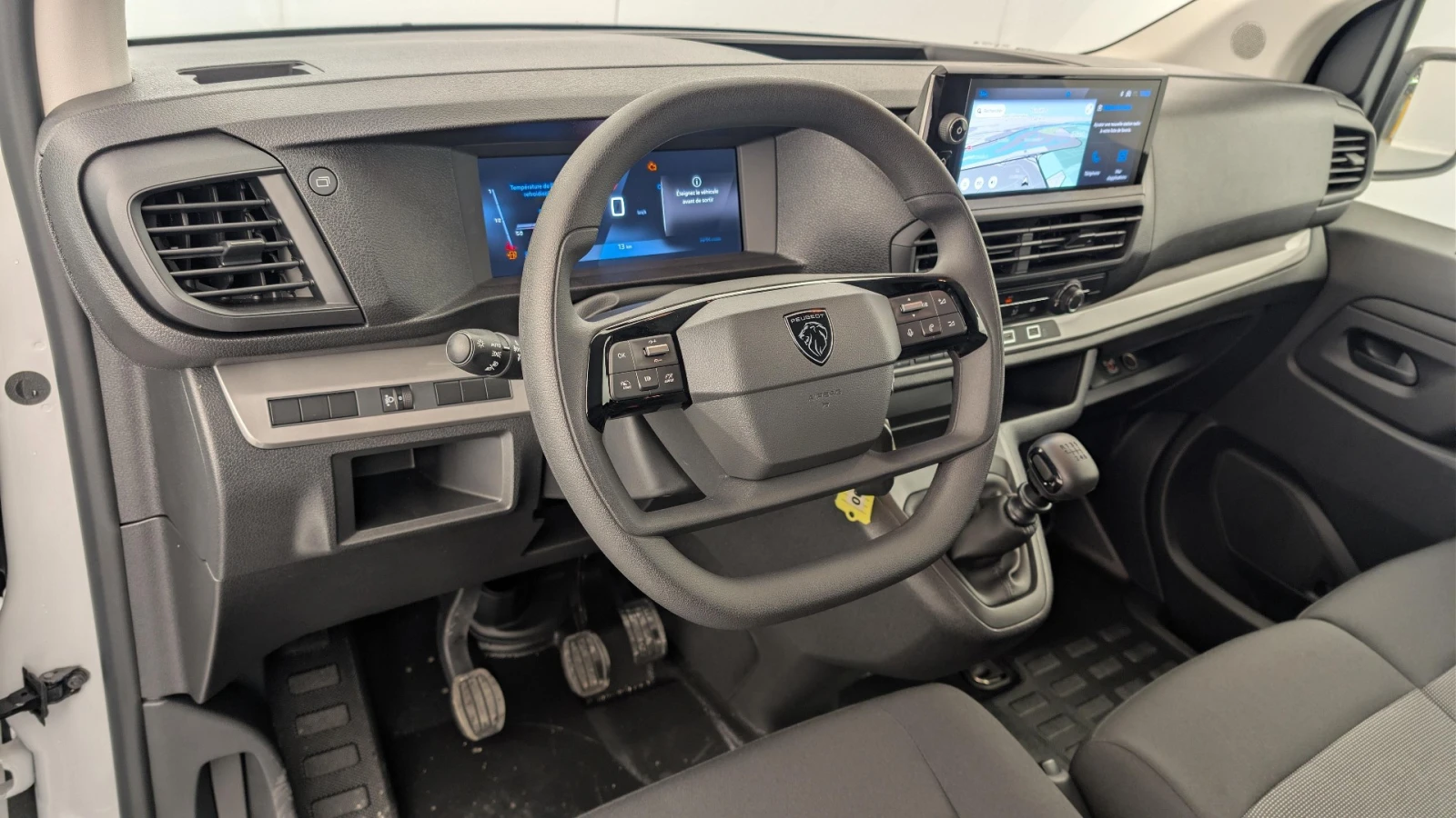 Peugeot Expert BlueHDi 120 S&S , снимка 9 - Автомобили и джипове - 56306599