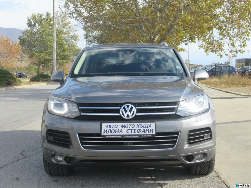 VW Touareg, снимка 8 - Автомобили и джипове - 47505719