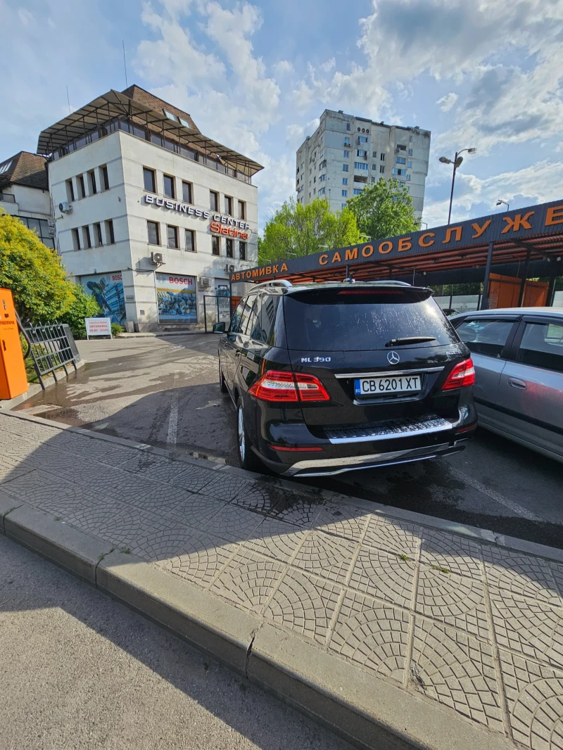 Mercedes-Benz ML 350, снимка 3 - Автомобили и джипове - 48653538