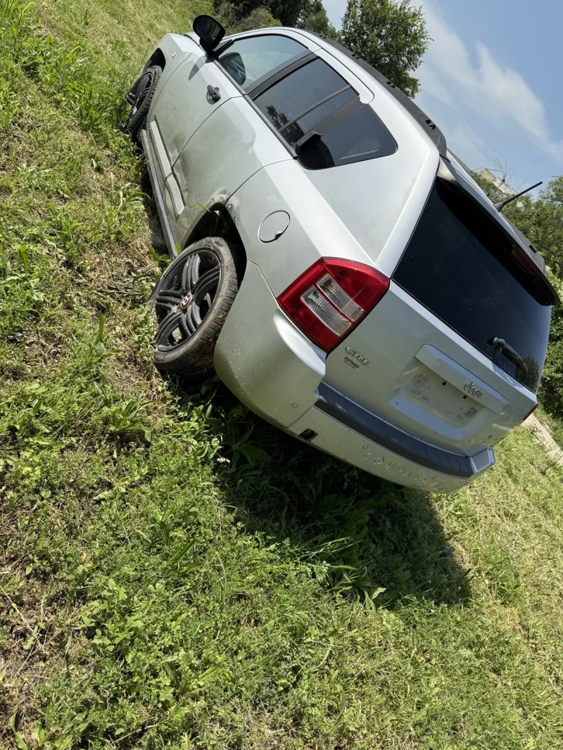 Jeep Compass, снимка 2 - Автомобили и джипове - 52956729