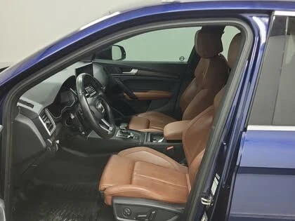 Audi Q5 45TFSI* Technik* АвтоКредит* (ЦЕНА ДО БГ), снимка 5 - Автомобили и джипове - 54178599