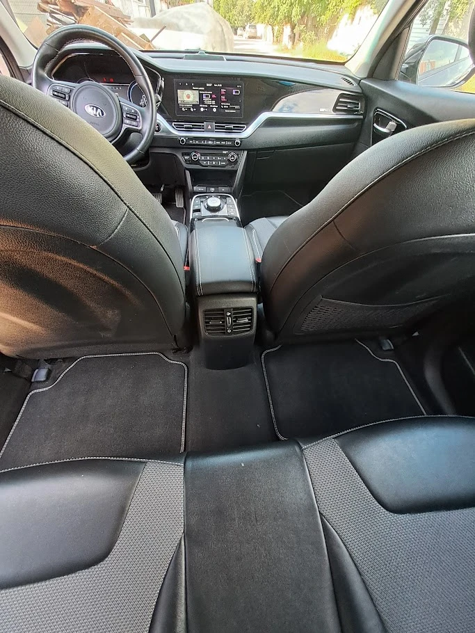 Kia Niro Vision 64 kWh, снимка 11 - Автомобили и джипове - 54976262