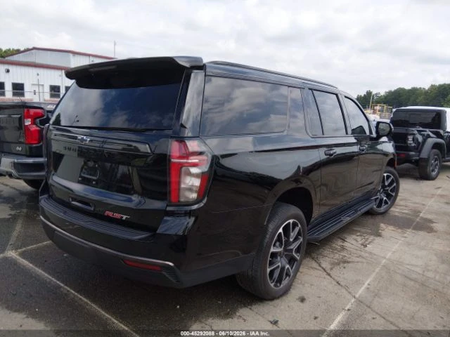 Chevrolet Suburban 4WD* RST* ЛИЗИНГ, снимка 4 - Автомобили и джипове - 55655353